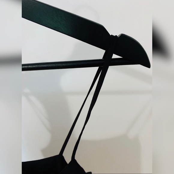 Sexy Black Slinky Cami With Lace - Picture 4 of 4